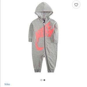 Baby Nike jumper 6 months